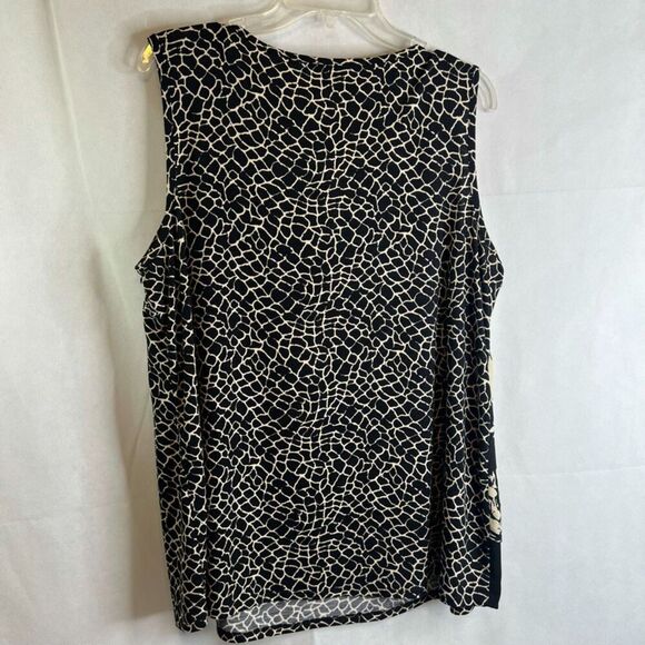 Roz & Ali Scoop Neck Draped Mixed Print Tank Top Plus Size 1X - Picture 2 of 8